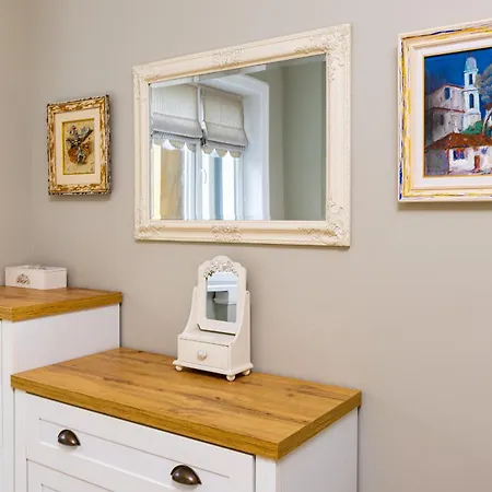 1br In The Center With Free Parking And Designated Workspace 아파트 플로브디프