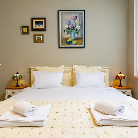 1br In The Center With Free Parking And Designated Workspace 플로브디프