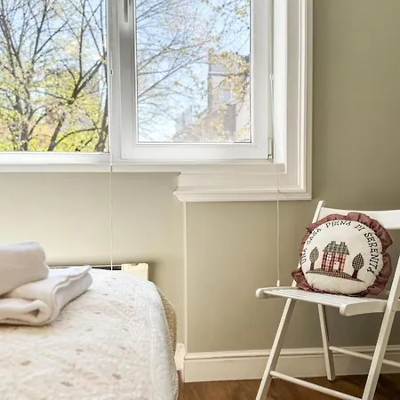 아파트 1br In The Center With Free Parking And Designated Workspace 플로브디프