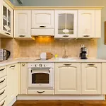 1br In The Center With Free Street Parking And Designated Workspace Apartament