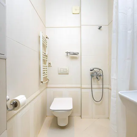 1br In The Center With Free Parking And Designated Workspace *