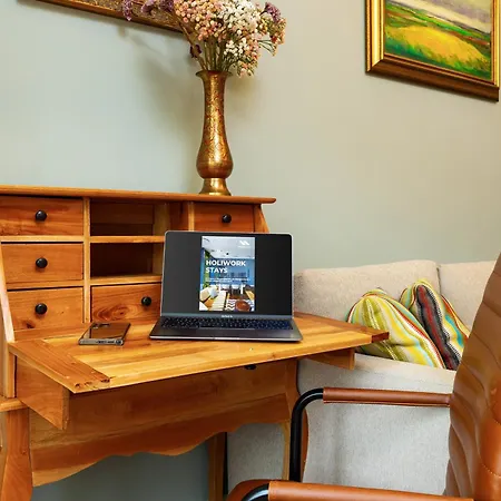 דירה 1br In The Center With Free Street Parking And Designated Workspace *