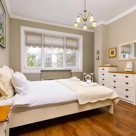 1br In The Center With Free Street Parking And Designated Workspace דירה פלובדיב